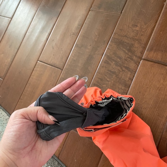 Volcom Snow Jacket - Picture 4 of 5